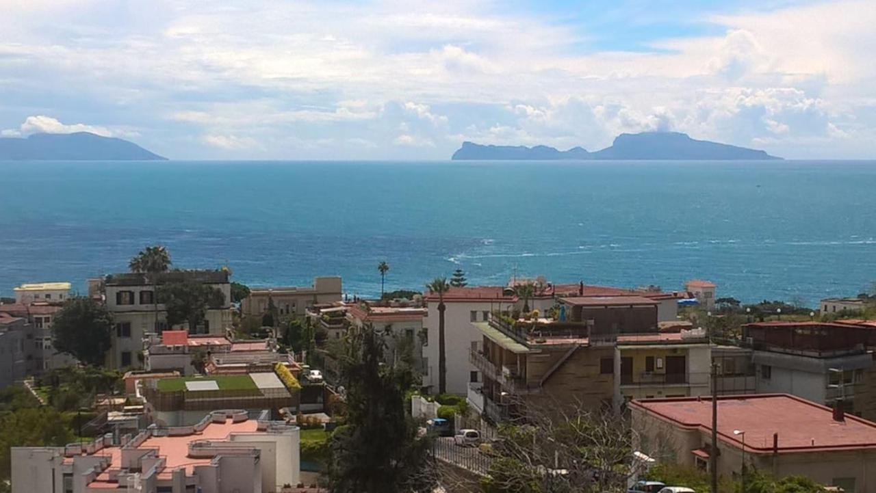 ナポリPosillipo: Soggiorno D'Incantoアパートメント エクステリア 写真